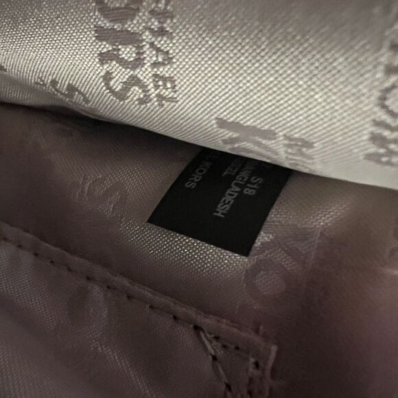 Michael Kors Dillon Dk Sangria Signature Saffiano Leather Crossbody Satchel NWT - Picture 7 of 7